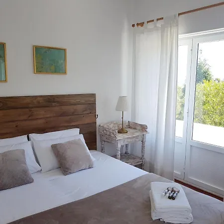 4 Bedrooms With Shared Pool Enclosed Garden And Wifi At 5 Km Away From The Beach * シントラ